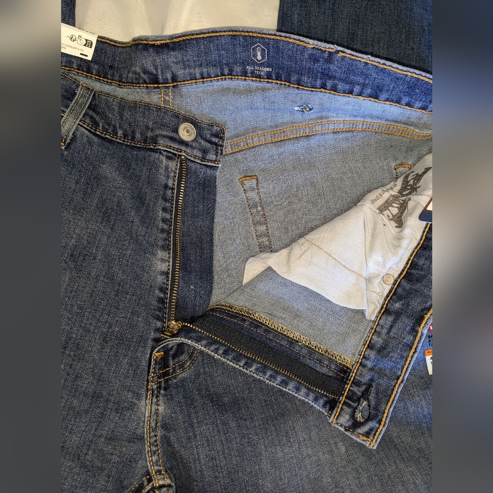 Levi's 541 Athletic Taper Big & Tall Men's Jeans - Picture 3 of 12